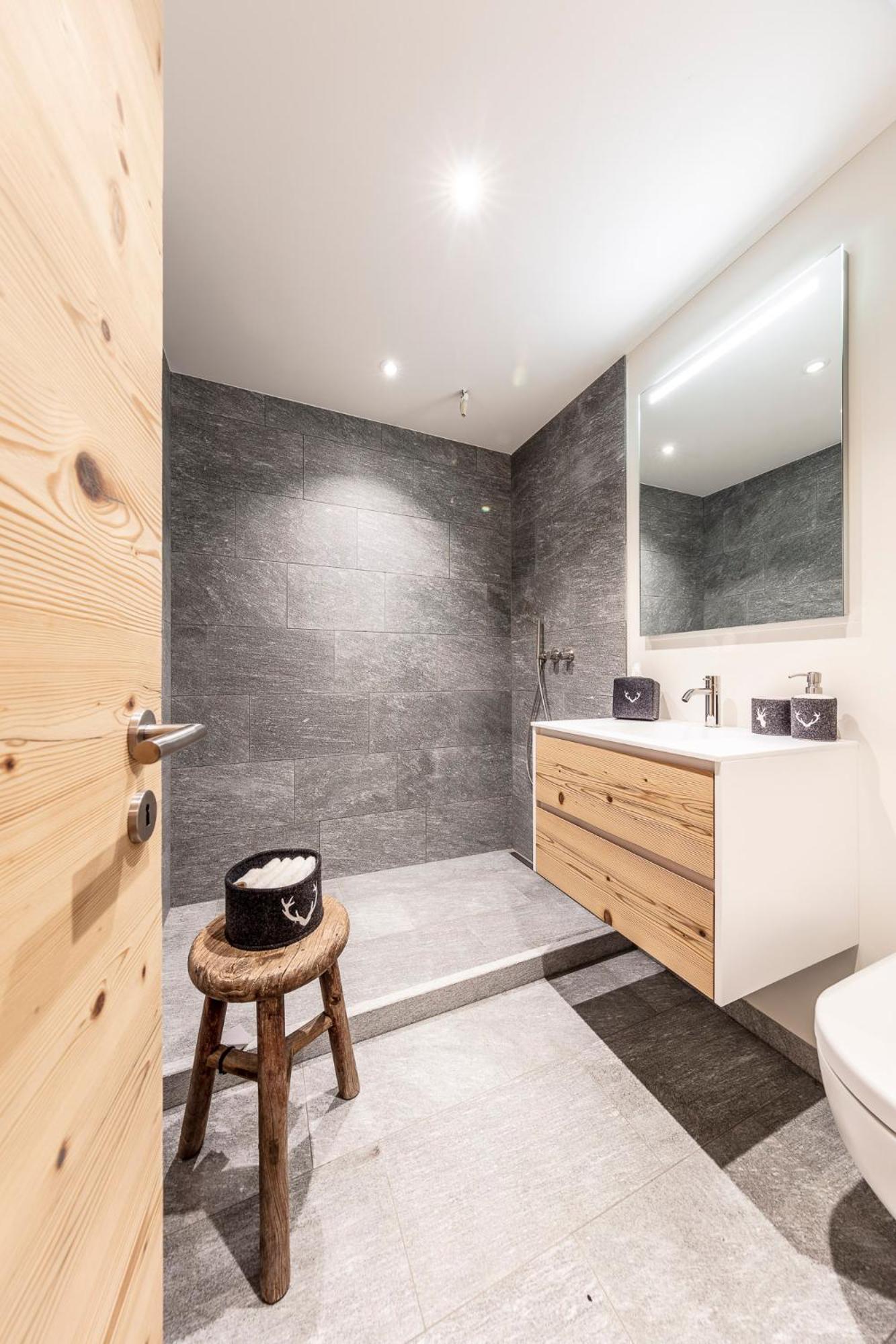 Unique Alpic Style Apartment In The Heart Of Ostrava Dış mekan fotoğraf